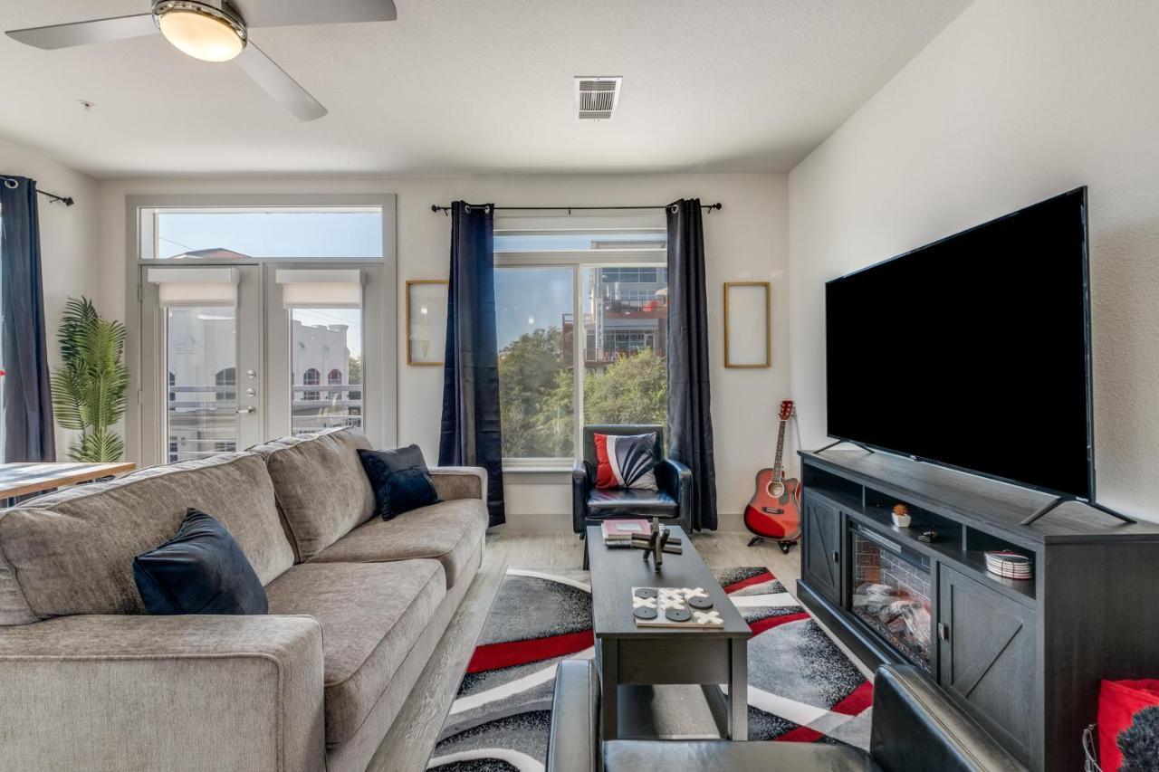 Radiant Condo On The Riverwalk 1325 サンアントニオ エクステリア 写真